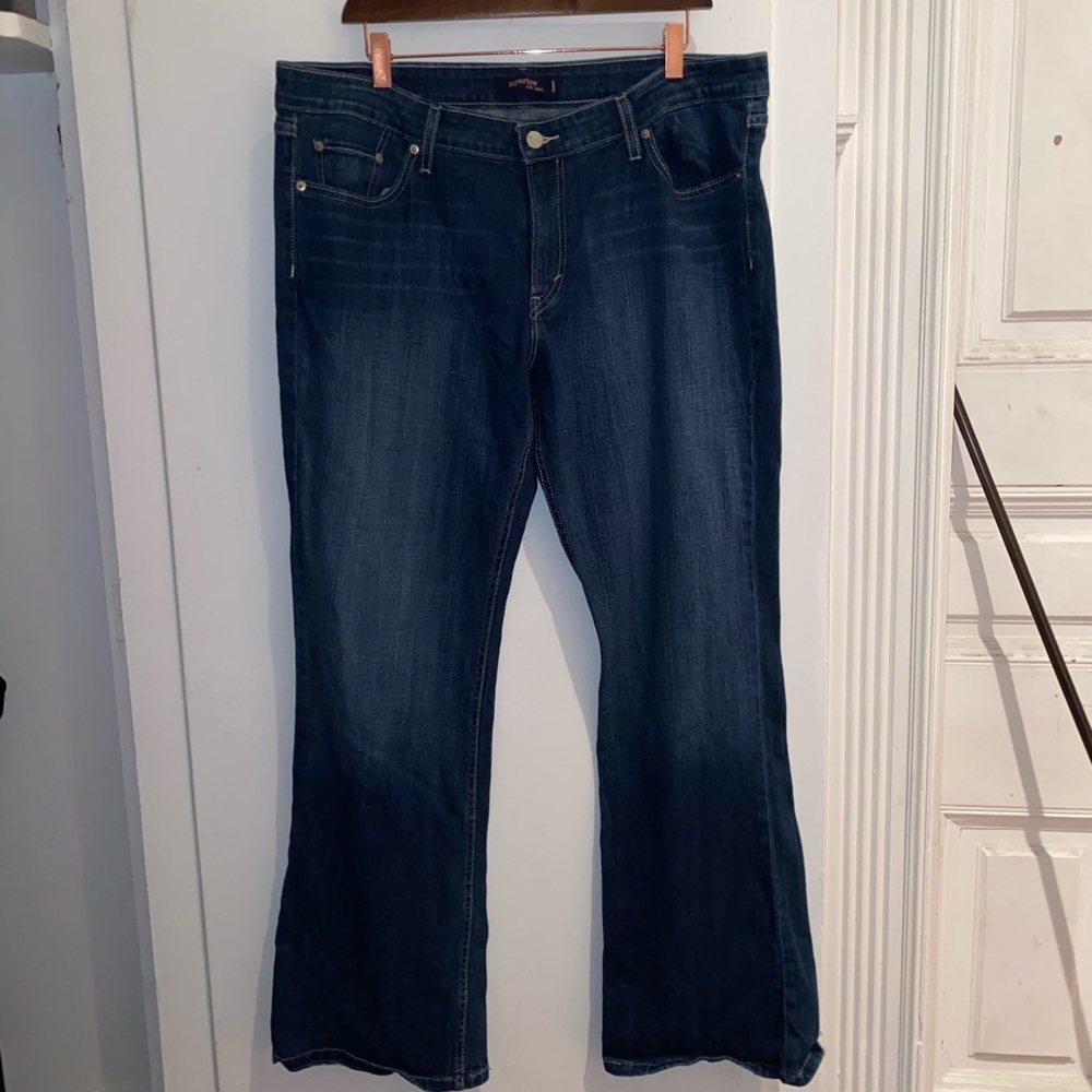 Levi’s 518 Jeans!